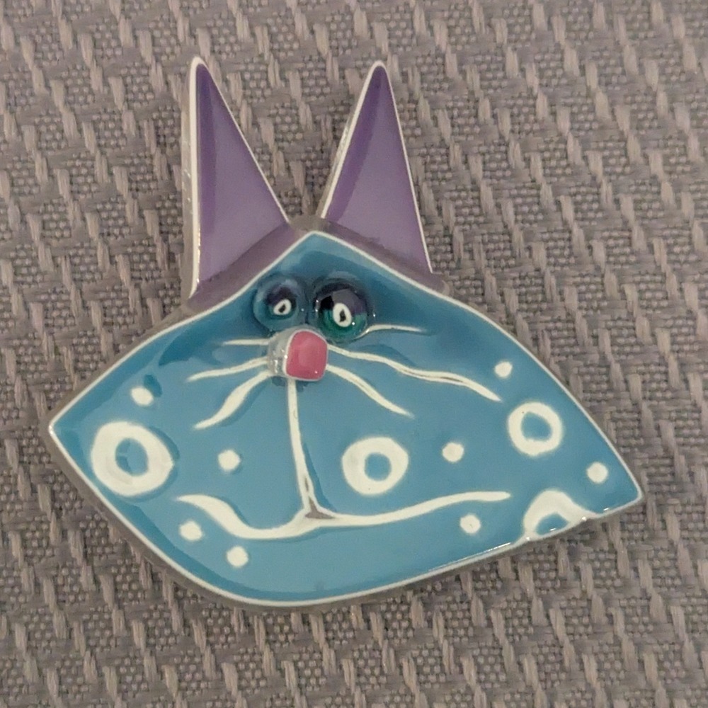 Vintage Artsy Blue Cat Brooch Whimsical Enamel Acrylic Animal Lapel Pin